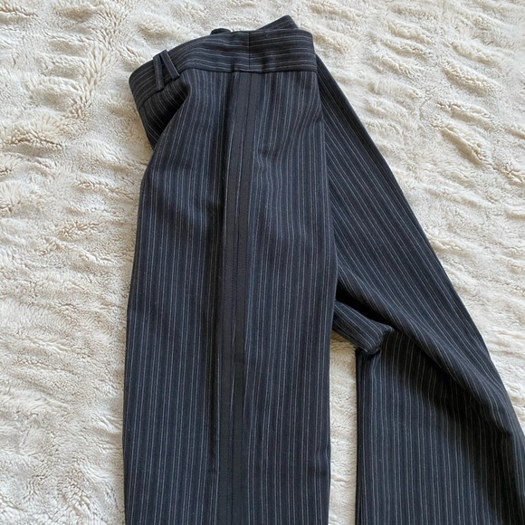 Gorgeous BCBG dress pant w/ double tuxedo stripe - Picture 3 of 16